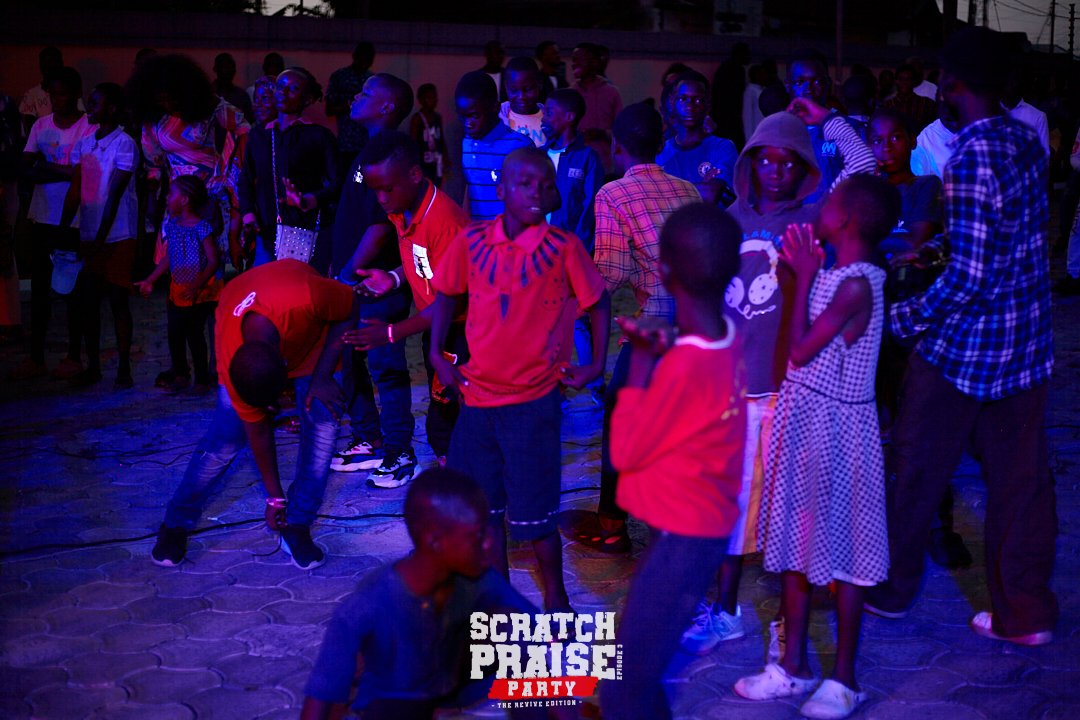 Scratch Praise Party tour moments